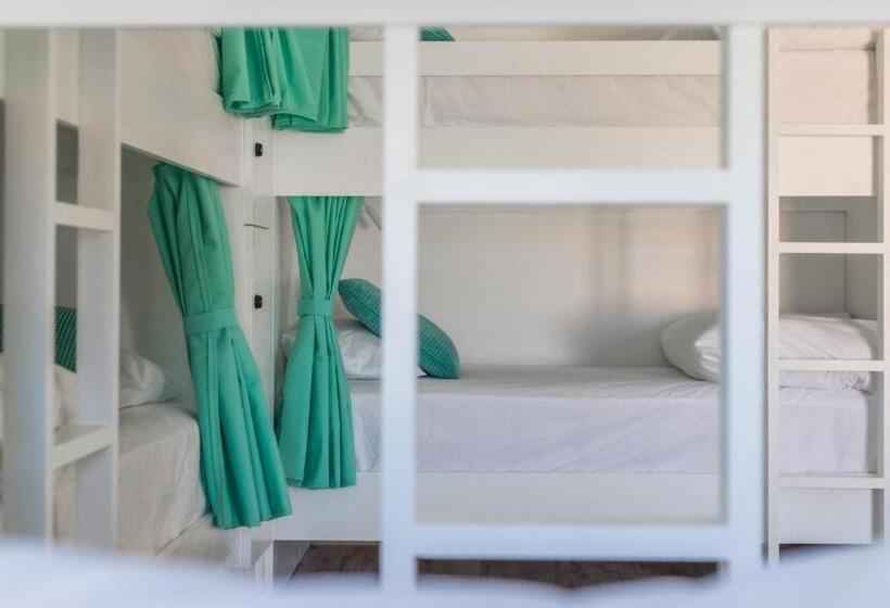 تختخواب و صبحانه Vida Boa Lodge