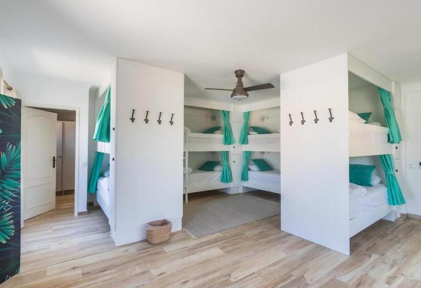 تختخواب و صبحانه Vida Boa Lodge