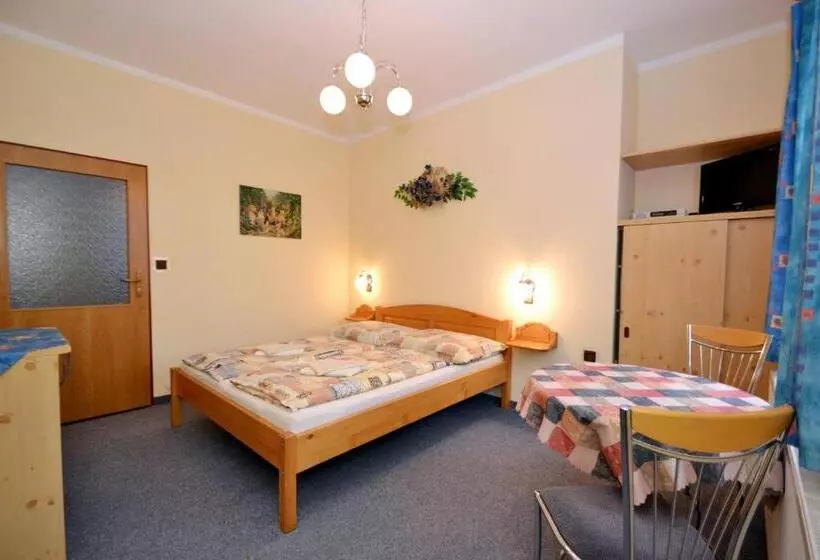 Majatalo Apartmány Florian