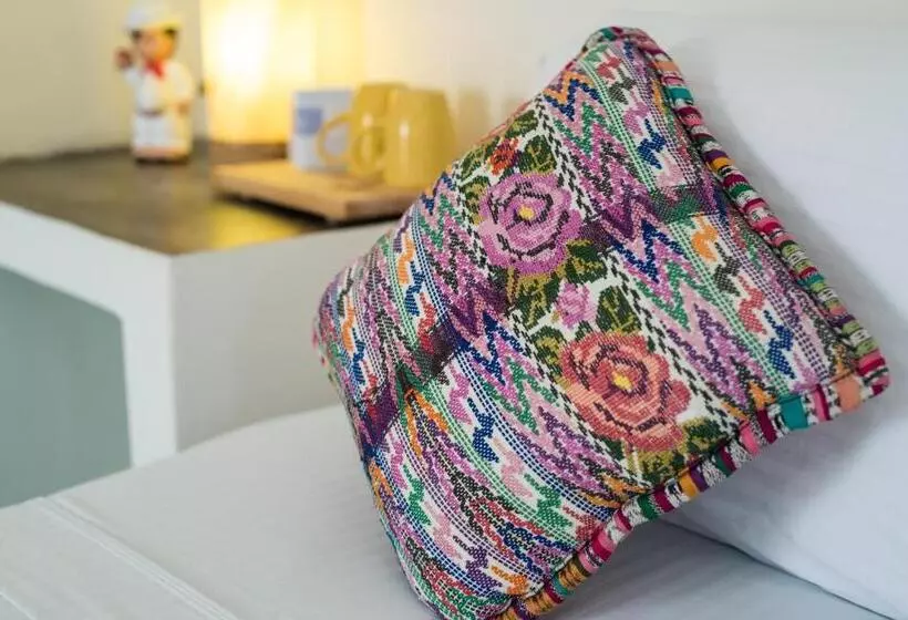 Hidalgo Boutique Rooms