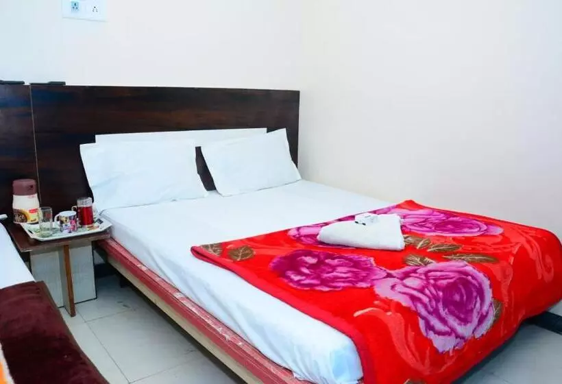Hotelli Sai Sulochana