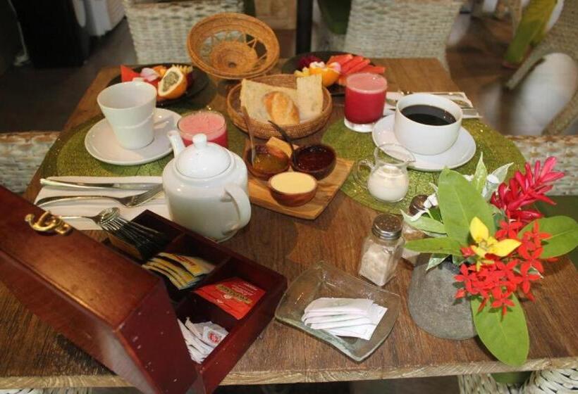 펜션 Maylie Bali Villa & Bungalows