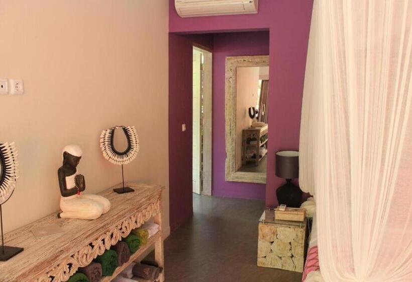 펜션 Maylie Bali Villa & Bungalows