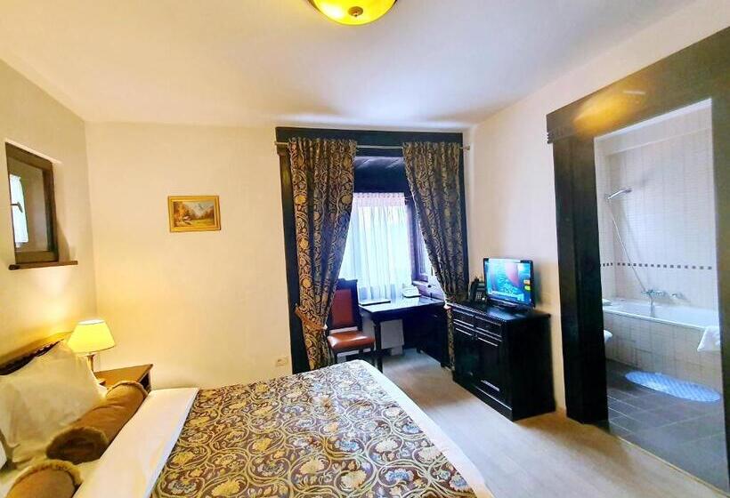 بنسيون Vila Leonida Resort Leonida