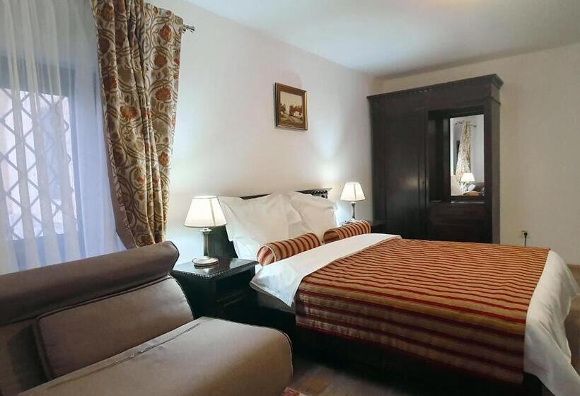 بنسيون Vila Leonida Resort Leonida