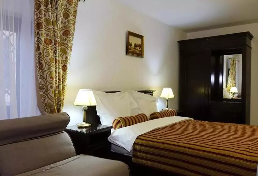 ペンション Vila Leonida   Resort Leonida