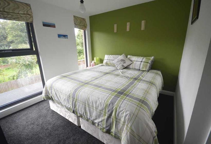 Aotearoa Southport Bed And Breakfast