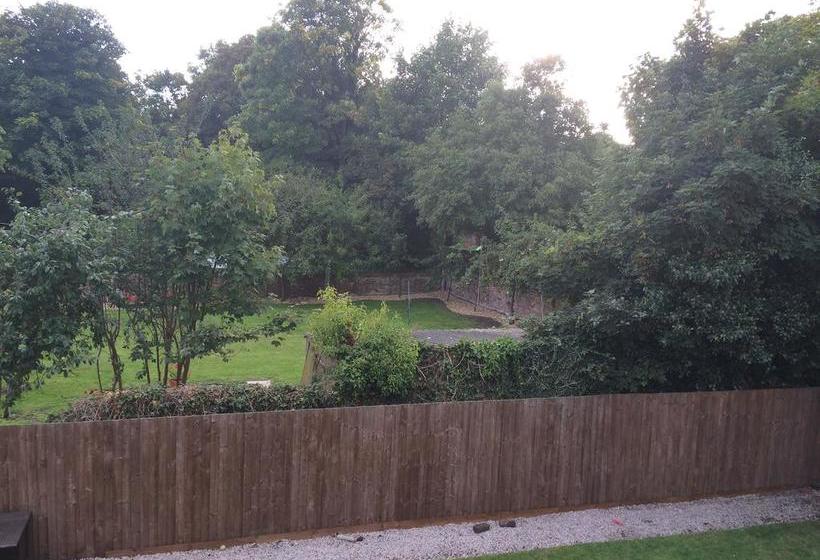 Aotearoa Southport Bed And Breakfast