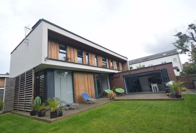 Aotearoa Southport Bed And Breakfast