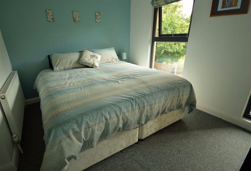 Aotearoa Southport Bed And Breakfast