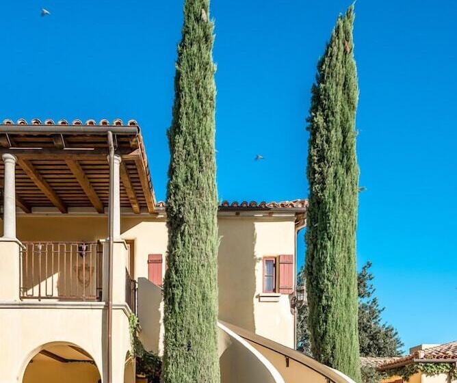 ベッドアンドブレックファースト Calipaso Winery