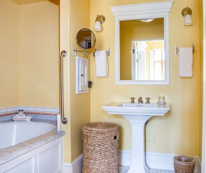 ベッドアンドブレックファースト Calipaso Winery