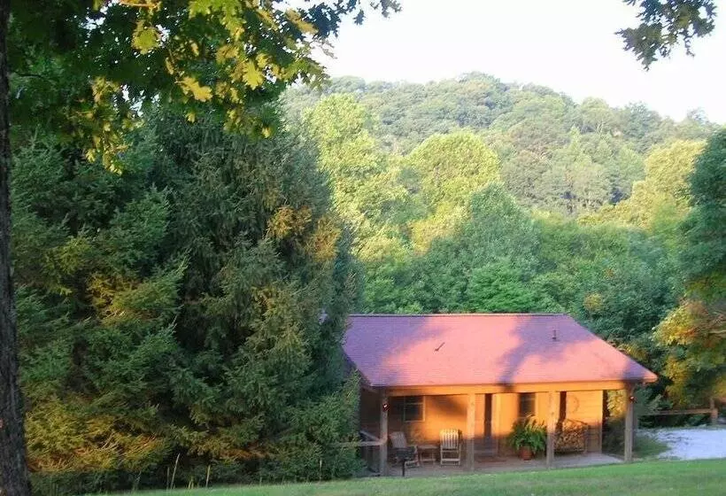 Aamiaismajoitus (B&B) Fire Mountain Resort