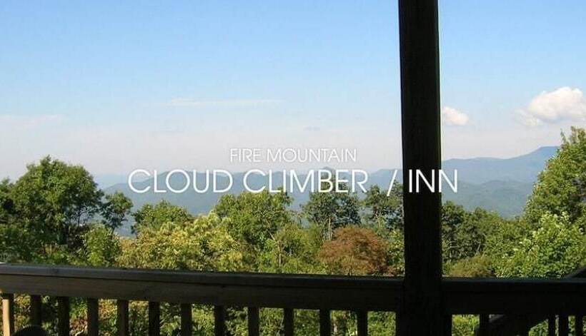 مبيت وإفطار Fire Mountain Resort