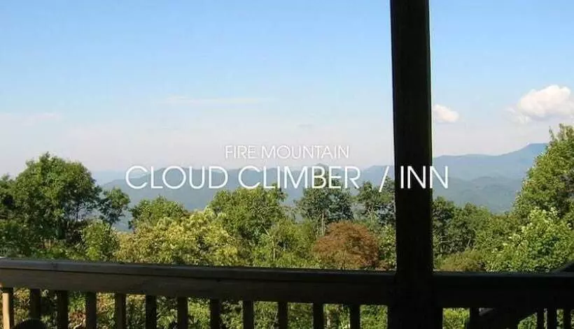 Aamiaismajoitus (B&B) Fire Mountain Resort