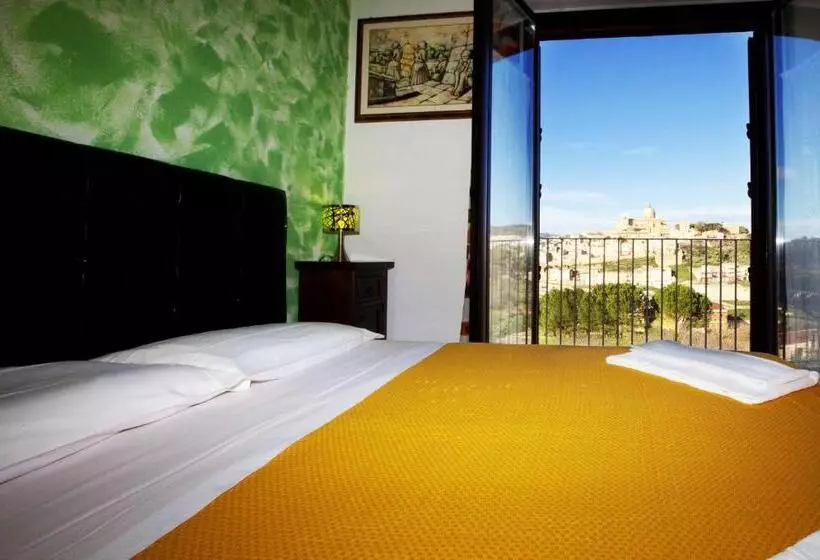 تختخواب و صبحانه La Casa Rossa Country House