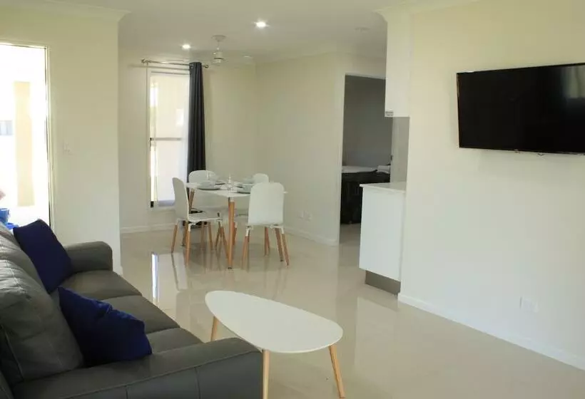 Casa Nostra Motel