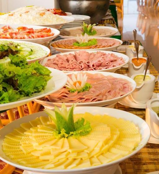 Green World Nha Trang Apartment