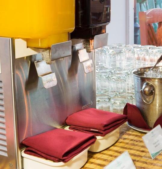 Green World Nha Trang Apartment