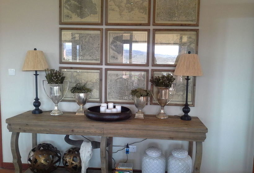 酒店 Acacia Farm Lodge