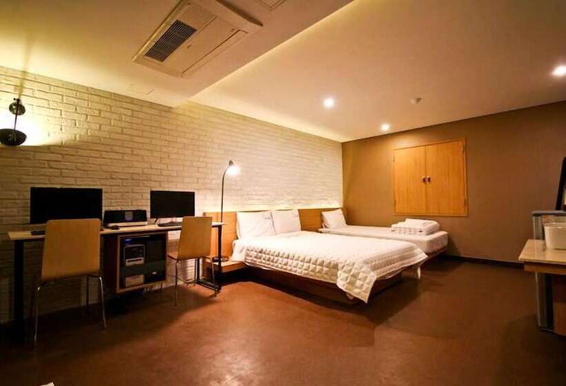 Comma Hotel Seomyeon