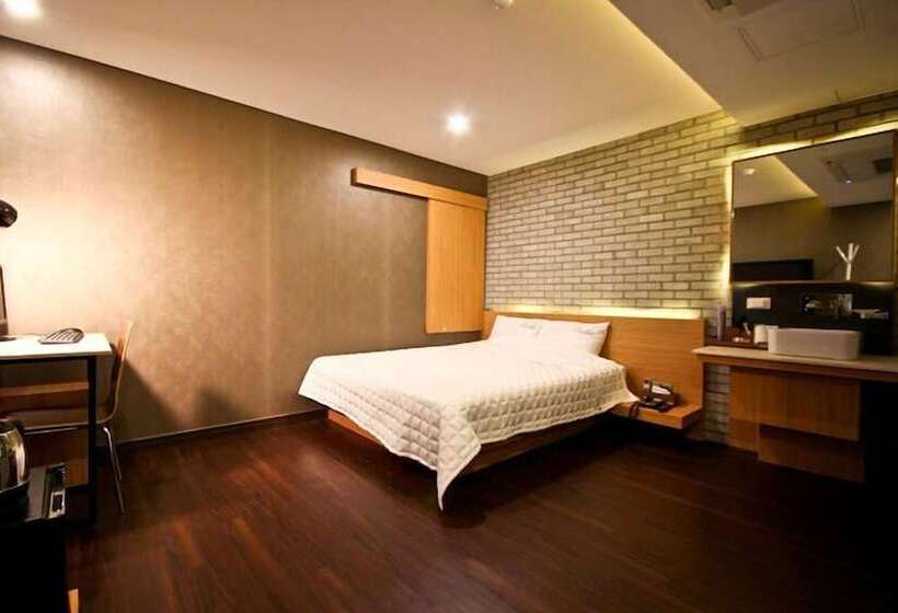 Comma Hotel Seomyeon