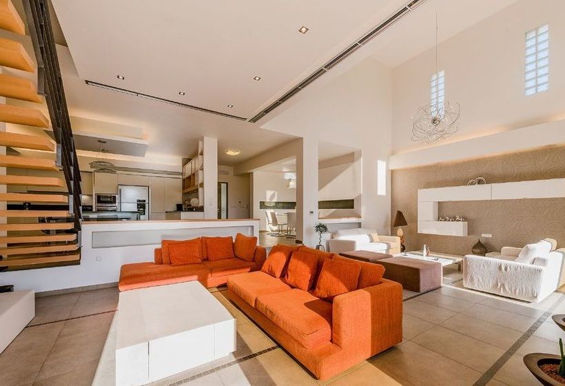 בית מלון כפרי Filerimos Oasis Villa