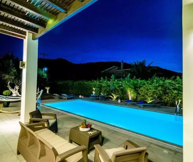 호텔 Filerimos Oasis Villa