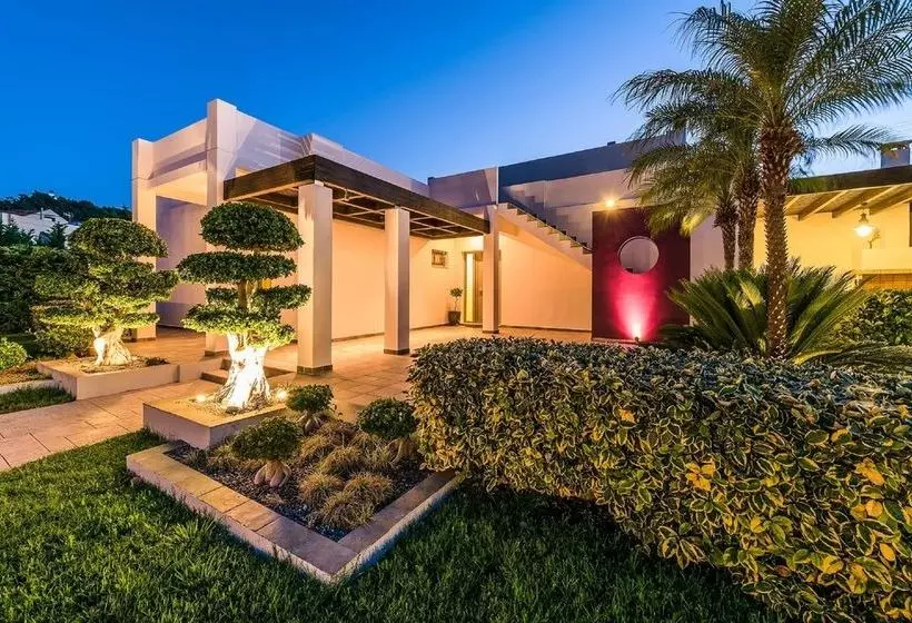 호텔 Filerimos Oasis Villa