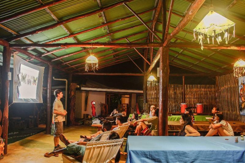 Отель La Leona Eco Lodge