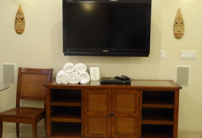 בית מלון כפרי Lai Nani Resort