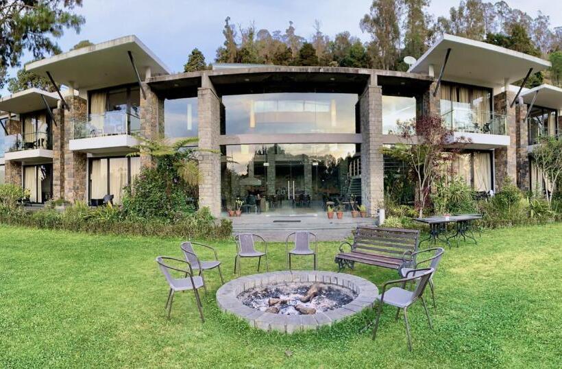 בית מלון כפרי Mountain Retreat Kodai