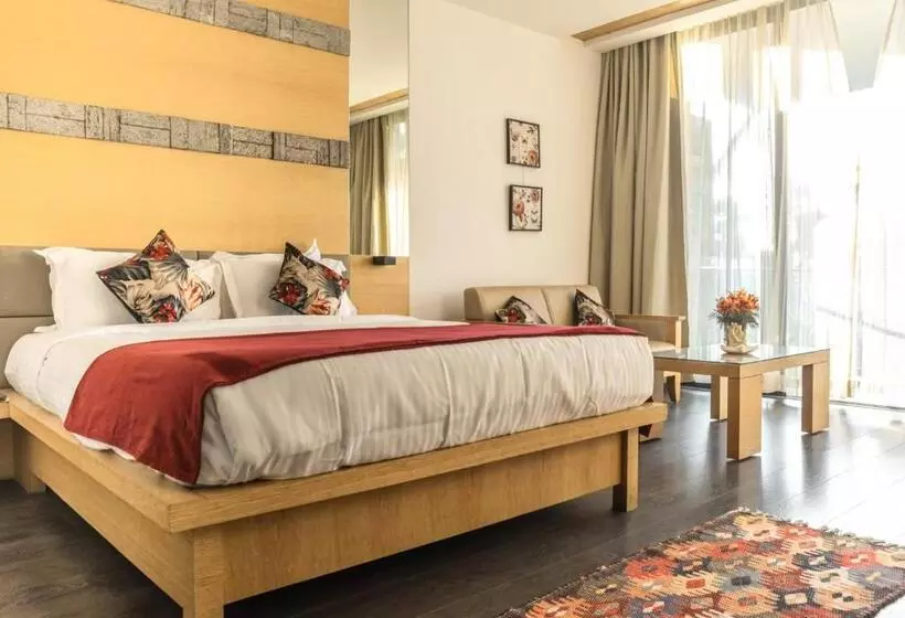 هتل Mountain Retreat Kodai