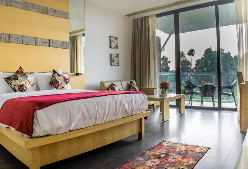هتل Mountain Retreat Kodai