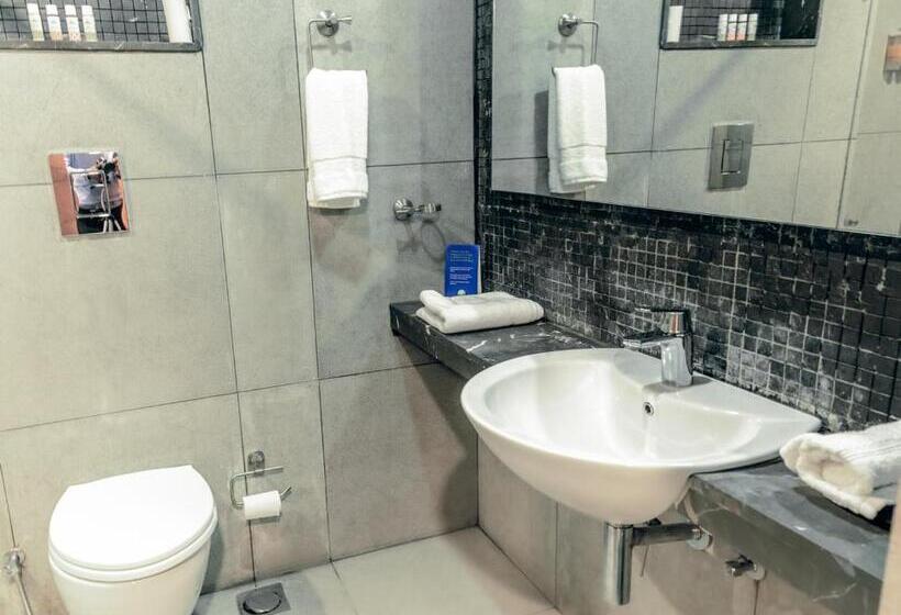 בית מלון כפרי Mountain Retreat Kodai