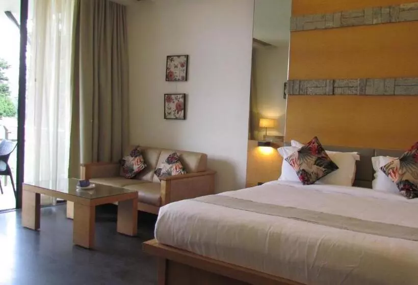 هتل Mountain Retreat Kodai