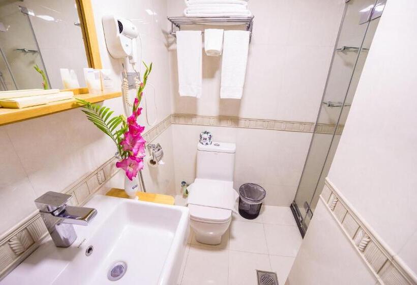 هتل Nascent Gardenia Suites