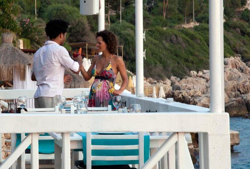 בית מלון כפרי Nur Beach