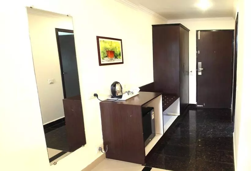 בית מלון כפרי Oyo Premium Civil Lines Dharamshala