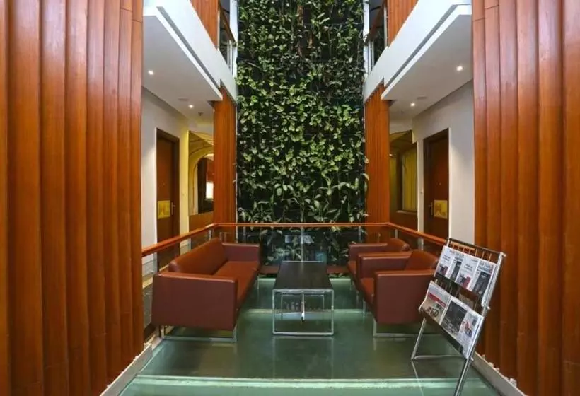 Hôtel Royal Residence City Center