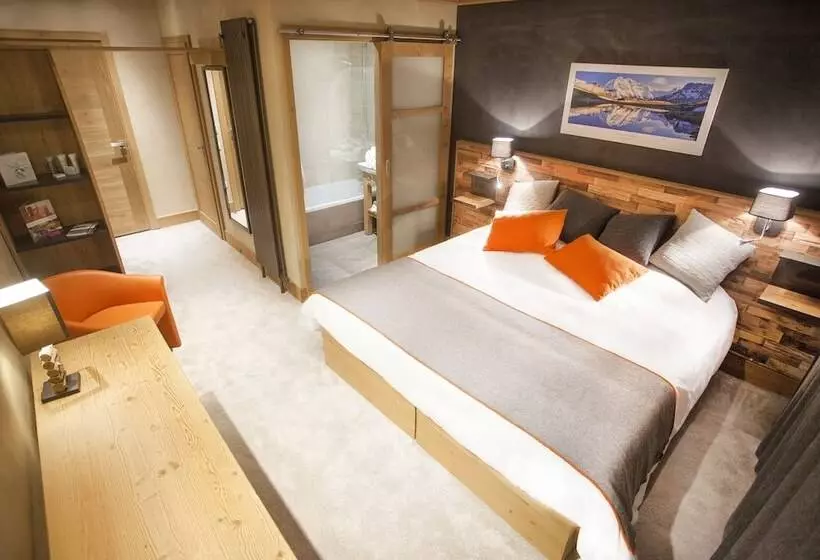 Hotel Saint Charles Val Cenis