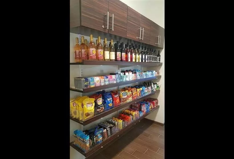 호텔 Sleep Inn & Suites Belmont   St. Clairsville