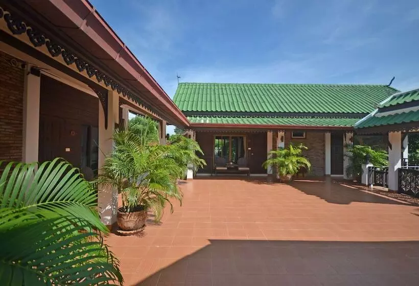 هتل Thai Thai Sukhothai Resort