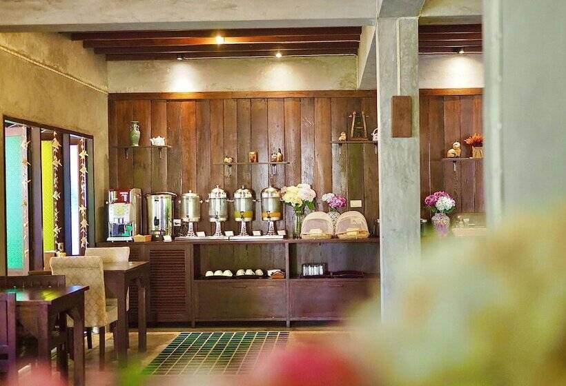 בית מלון כפרי Thai Thai Sukhothai Resort