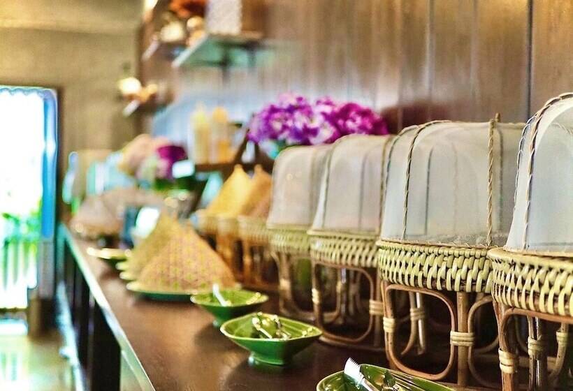 בית מלון כפרי Thai Thai Sukhothai Resort