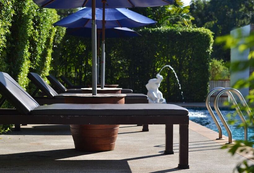 בית מלון כפרי Thai Thai Sukhothai Resort