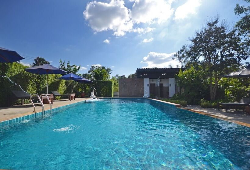 בית מלון כפרי Thai Thai Sukhothai Resort