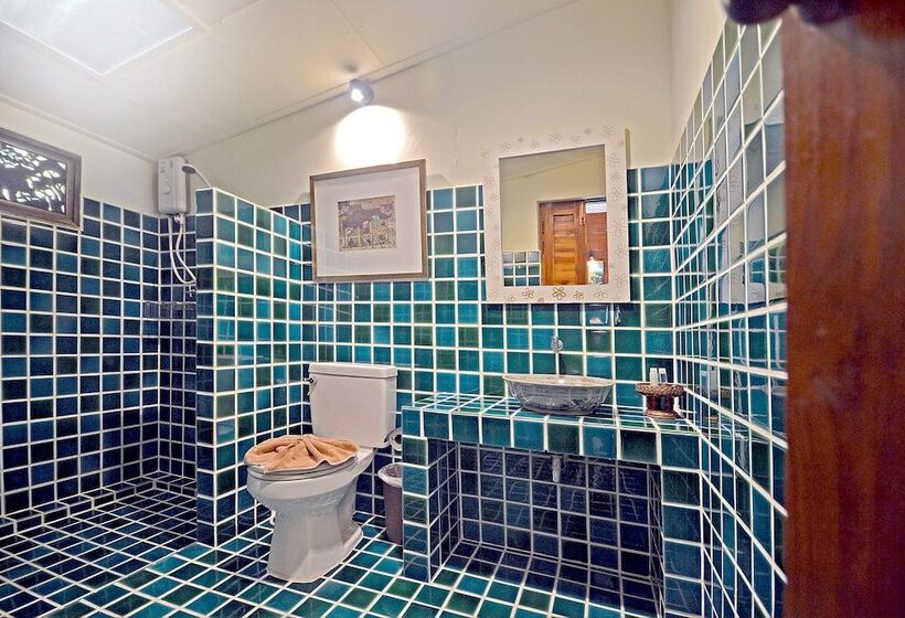 בית מלון כפרי Thai Thai Sukhothai Resort