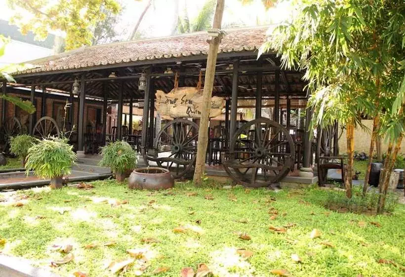 Lotus Village Resort  Muine