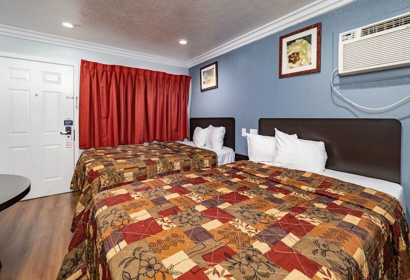 فندق على الطريق Travelodge By Wyndham Sacramento Convention Center